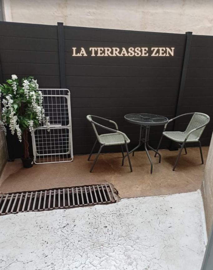 La Terrasse Zen Dacher - Superbe Appartement 30 M2 Tout Equipe Avec Terrasse Coeur Vichy Proche Gare Thermes Cures Eksteriør bilde