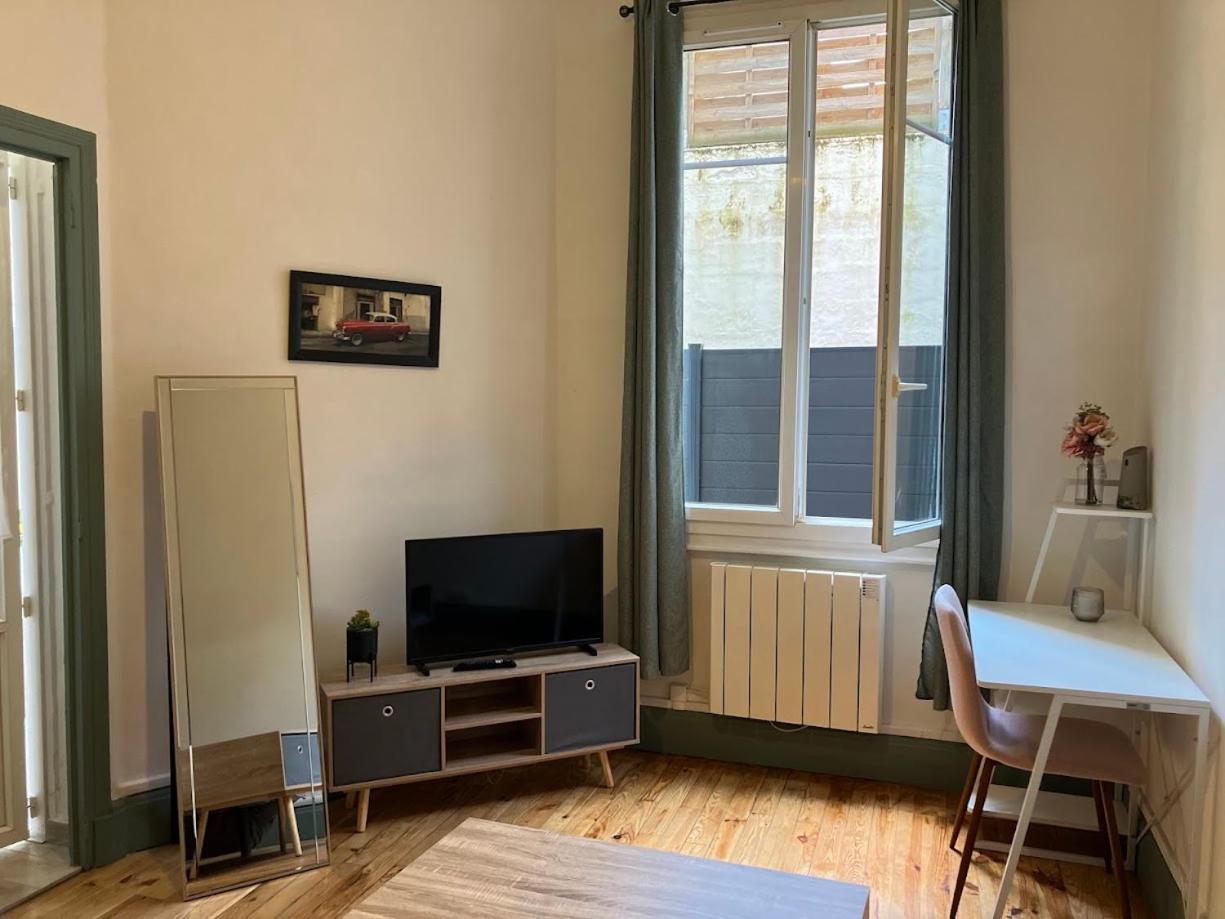 La Terrasse Zen Dacher - Superbe Appartement 30 M2 Tout Equipe Avec Terrasse Coeur Vichy Proche Gare Thermes Cures Eksteriør bilde